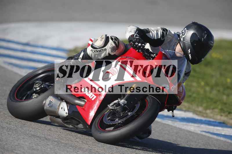 /Archiv-2024/01 26.-28.01.2024 Moto Center Thun Jerez/Gruppe gruen-green/258